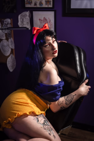 Sadie Atchison - Project Casting Gallery Image 6 Sadie Atchison - Gallery Image 6