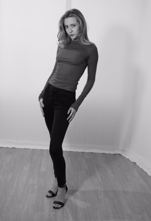 Gabriella Miles - Project Casting Gallery Image 1 Gabriella Miles - Gallery Image 1