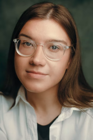 Hannah Blaney - Project Casting Gallery Image 3 Hannah Blaney - Gallery Image 3