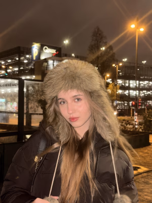 Daria Ganea - Project Casting Gallery Image 3 Daria Ganea - Gallery Image 3