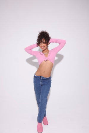 Alondra Martinez - Project Casting Gallery Image 3 Alondra Martinez - Gallery Image 3