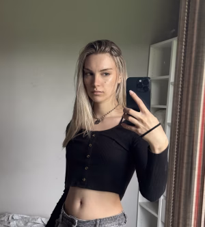 Eva Lemiere - Project Casting Gallery Image 3 Eva Lemiere - Gallery Image 3