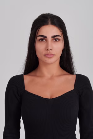 Sama Zakeri - Project Casting Gallery Image 8 Sama Zakeri - Gallery Image 8