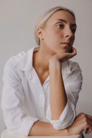 Katie Confori - Project Casting Gallery Image 4 Katie Confori - Gallery Image 4