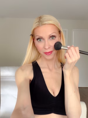 Jennifer Lane - Gallery Image 2