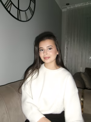 Azra Özdeveci - Project Casting Gallery Image 2 Azra Özdeveci - Gallery Image 2