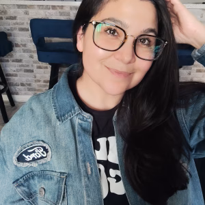 Veronica Anguiano - Project Casting Gallery Image 9 Veronica Anguiano - Gallery Image 9