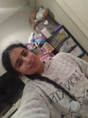 Shaana Dhesi - Project Casting Gallery Image 2 Shaana Dhesi - Gallery Image 2