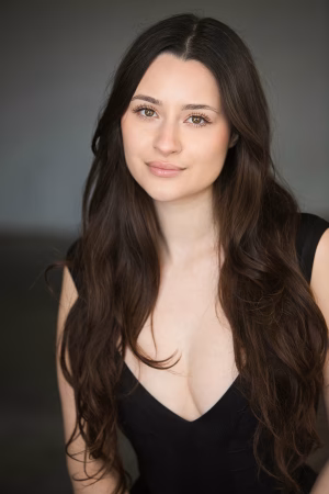 Zoey Kohanim - Project Casting Gallery Image 2 Zoey Kohanim - Gallery Image 2