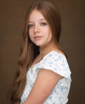 Isabella Melia - Project Casting Gallery Image 1 Isabella Melia - Gallery Image 1