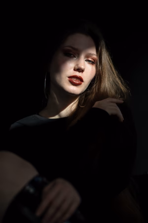 Laura Roztocka - Project Casting Gallery Image 12 Laura Roztocka - Gallery Image 12