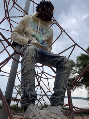 Jeremy Mills - Project Casting Gallery Image 9 Jeremy Mills - Gallery Image 9