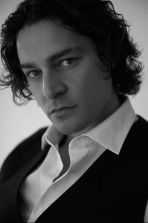 Pete Kushka - Project Casting Gallery Image 8 Pete Kushka - Gallery Image 8