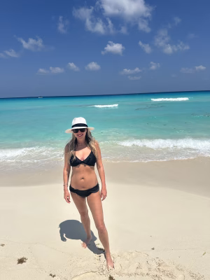 Melanie Ries - Project Casting Gallery Image 3 Melanie Ries - Gallery Image 3