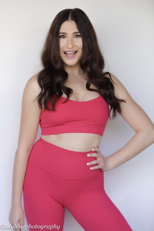 Sara Katz - Gallery Image 1