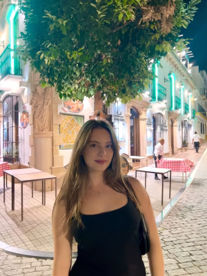 Anna  Salimon - Gallery Image 2