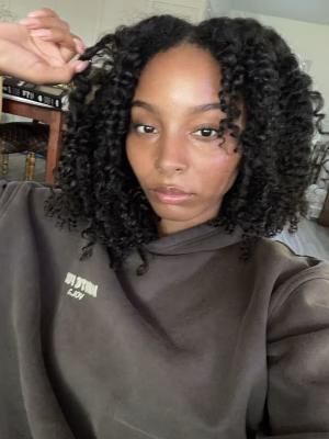 Madison Simons - Project Casting Gallery Image 2 Madison Simons - Gallery Image 2