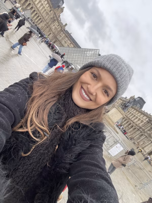 Gabriela Burgueira - Project Casting Gallery Image 14 Gabriela Burgueira - Gallery Image 14