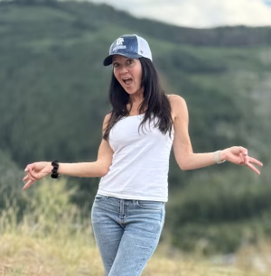 Lainey Barton - Project Casting Gallery Image 4 Lainey Barton - Gallery Image 4