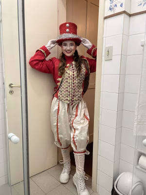 Gabriela Burgueira - Project Casting Gallery Image 12 Gabriela Burgueira - Gallery Image 12