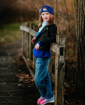 Mackenzie Dolan - Project Casting Gallery Image 5 Mackenzie Dolan - Gallery Image 5