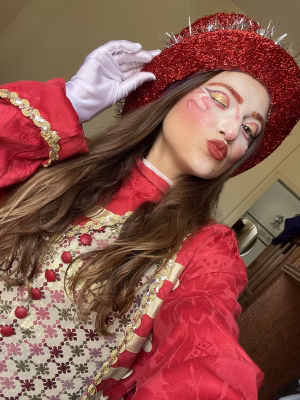 Gabriela Burgueira - Project Casting Gallery Image 8 Gabriela Burgueira - Gallery Image 8