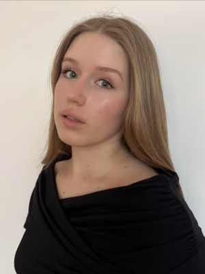 Anna Hladyniuk - Project Casting Gallery Image 3 Anna Hladyniuk - Gallery Image 3