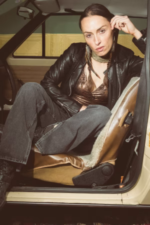 Christine  Winter - Gallery Image 9