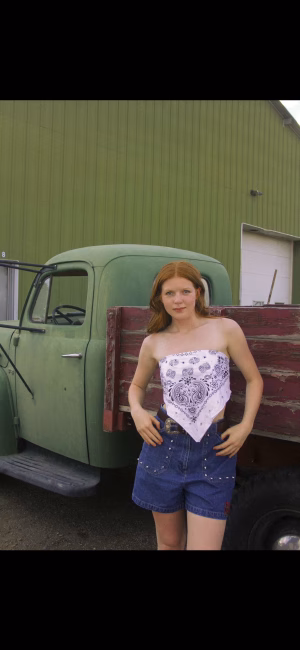 Valerie Hedlund - Project Casting Gallery Image 1 Valerie Hedlund - Gallery Image 1