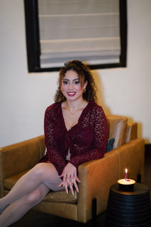 Aileen Castillo - Project Casting Gallery Image 4 Aileen Castillo - Gallery Image 4