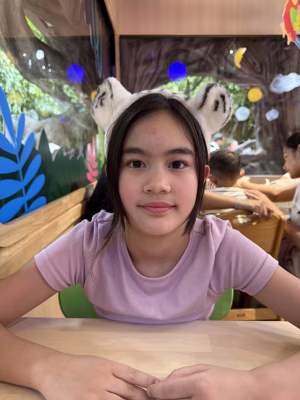 Charlotte Goldsmith - Project Casting Gallery Image 4 Charlotte Goldsmith - Gallery Image 4