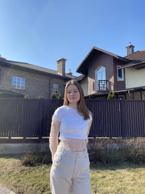 Liza Zhyhalkovich - Project Casting Gallery Image 6 Liza Zhyhalkovich - Gallery Image 6