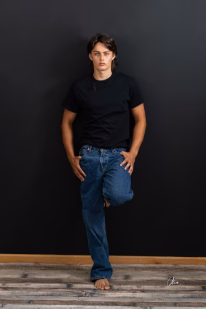 Porter Needs - Project Casting Gallery Image 7 Porter Needs - Gallery Image 7