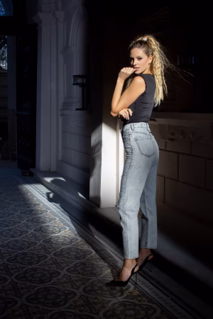 Lilla Primmer - Project Casting Gallery Image 9 Lilla Primmer - Gallery Image 9
