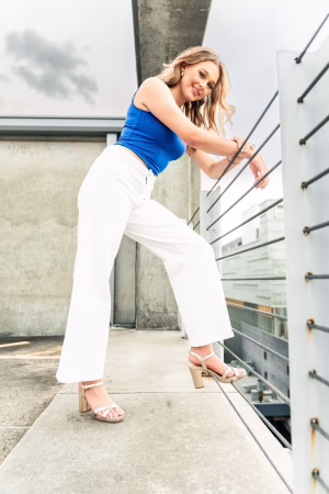 Emma Thornton - Project Casting Gallery Image 1 Emma Thornton - Gallery Image 1