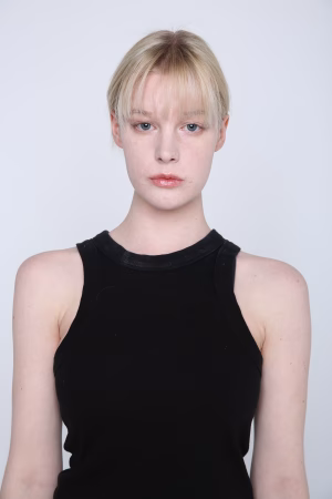 Autumn Leaphart - Project Casting Gallery Image 5 Autumn Leaphart - Gallery Image 5