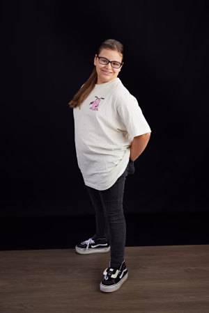 Raina Maes - Project Casting Gallery Image 4 Raina Maes - Gallery Image 4