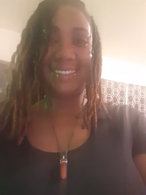 Jessica Holmes - Project Casting Gallery Image 2 Jessica Holmes - Gallery Image 2