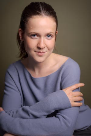 Sarah Hurley - Project Casting Gallery Image 2 Sarah Hurley - Gallery Image 2