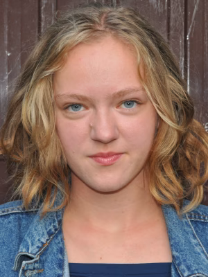 Savannah Kurtos - Gallery Image 1