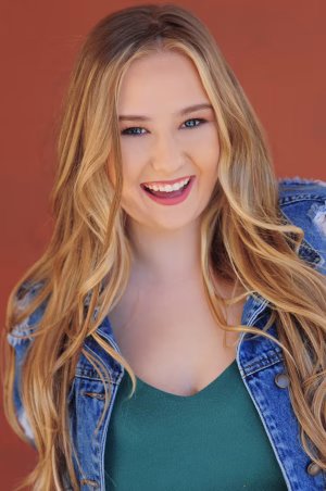 Haley Thomas - Project Casting Gallery Image 2 Haley Thomas - Gallery Image 2