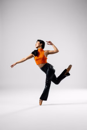 Wen Na Robertson - Gallery Image 1