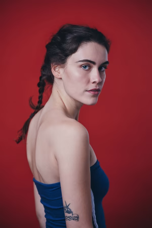 Sarah Wockenfuß - Project Casting Gallery Image 8 Sarah Wockenfuß - Gallery Image 8