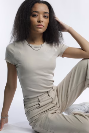 Rebekah Allen - Project Casting Gallery Image 3 Rebekah Allen - Gallery Image 3