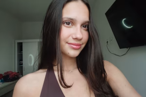 Julia Covre - Project Casting Gallery Image 4 Julia Covre - Gallery Image 4