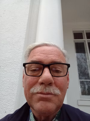 Robert Homay - Project Casting Gallery Image 12 Robert Homay - Gallery Image 12