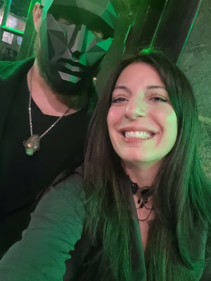 Lindsey Costanzo - Project Casting Gallery Image 4 Lindsey Costanzo - Gallery Image 4