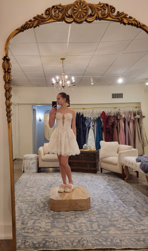 Clara PACAUT–THELLIEZ - Project Casting Gallery Image 1 Clara PACAUT–THELLIEZ - Gallery Image 1