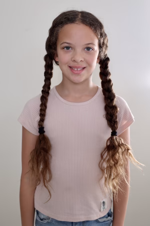 Arianna Quezada - Project Casting Gallery Image 5 Arianna Quezada - Gallery Image 5