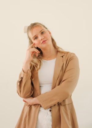 Savanna Wheeler - Project Casting Gallery Image 8 Savanna Wheeler - Gallery Image 8